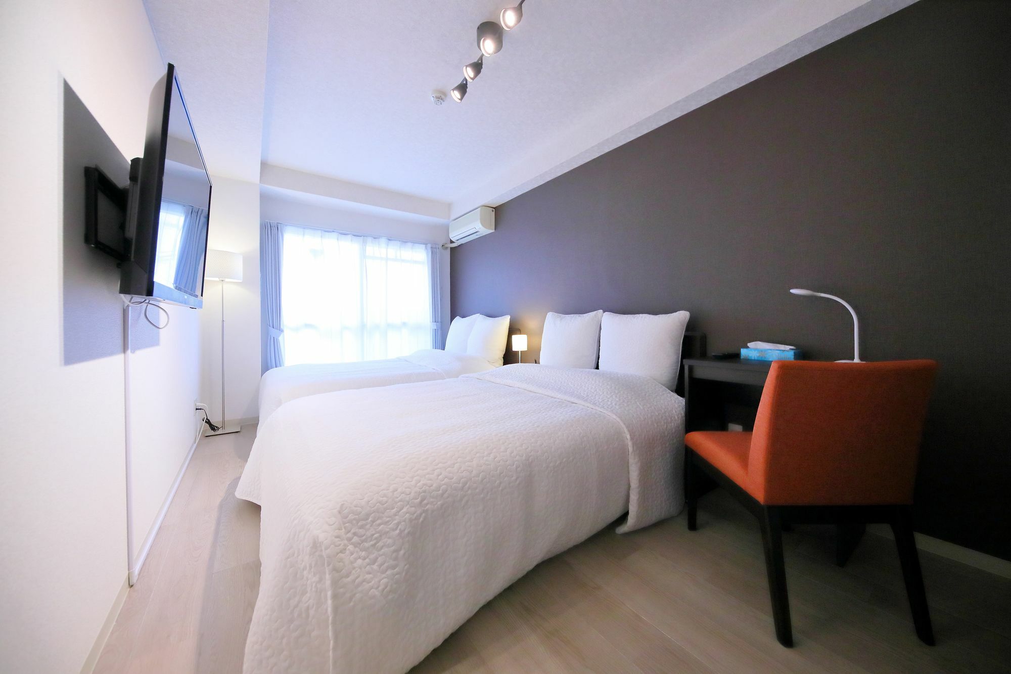 Grandouce Shinsaibashi-Higashi Apartment Osaka Bagian luar foto