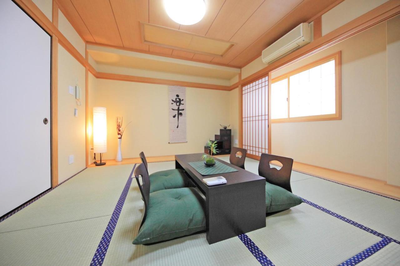 Grandouce Shinsaibashi-Higashi Apartment Osaka Bagian luar foto
